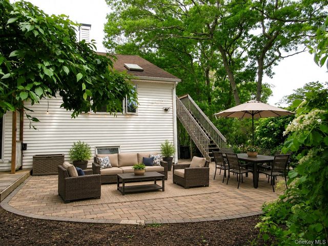 36 N Morris Avenue, Farmingville, NY 11738