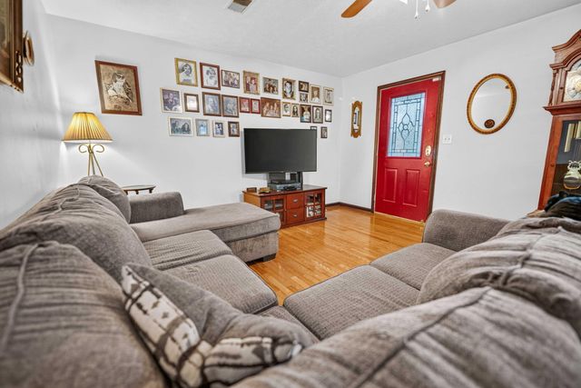 170 E Langdon Road, Science Hill, KY 42553
