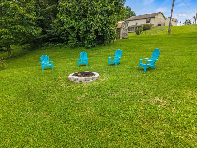 170 E Langdon Road, Science Hill, KY 42553