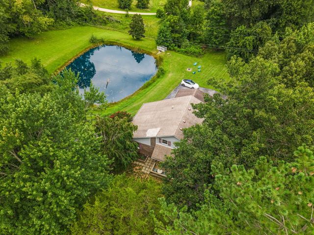 170 E Langdon Road, Science Hill, KY 42553