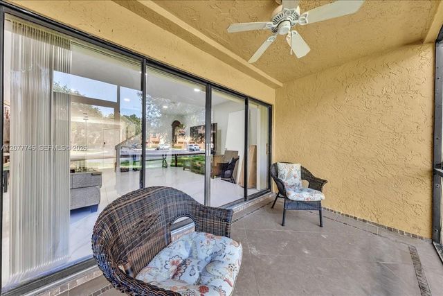 4543 NW 90th Avenue, Sunrise, FL 33351