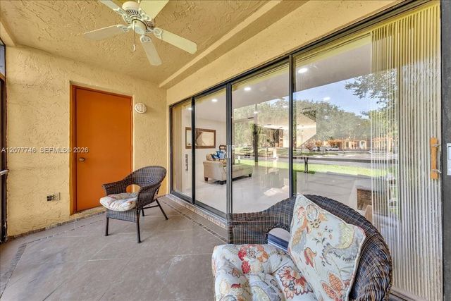4543 NW 90th Avenue, Sunrise, FL 33351