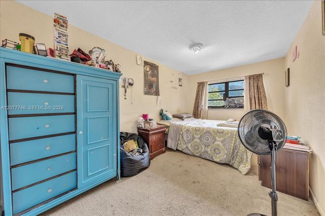 4543 NW 90th Avenue, Sunrise, FL 33351