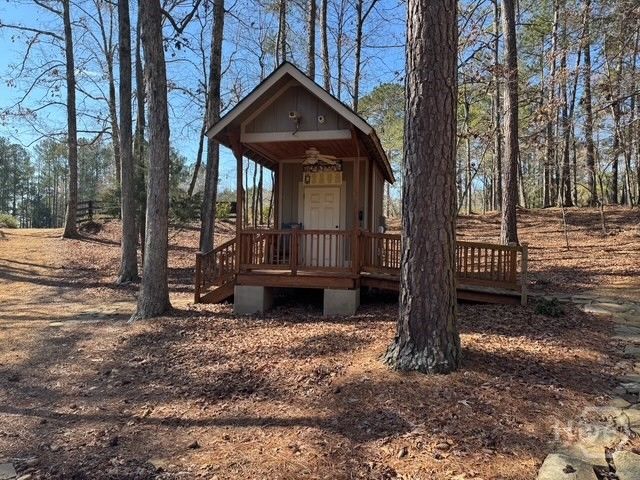 1041 Shadow Creek Way, Greensboro, GA 30642