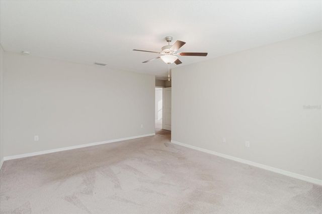 9411 LEMON DROP LOOP, Sun City Center, FL 33573