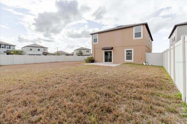 9411 LEMON DROP LOOP, Sun City Center, FL 33573