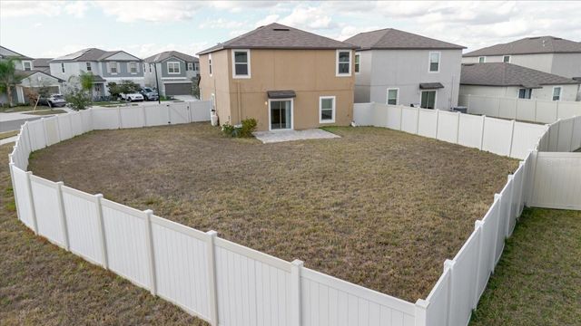 9411 LEMON DROP LOOP, Sun City Center, FL 33573