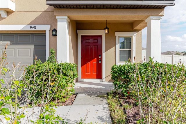 9411 LEMON DROP LOOP, Sun City Center, FL 33573