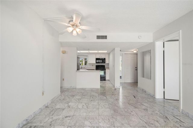 1400 MINEO DRIVE 12D, Punta Gorda, FL 33950
