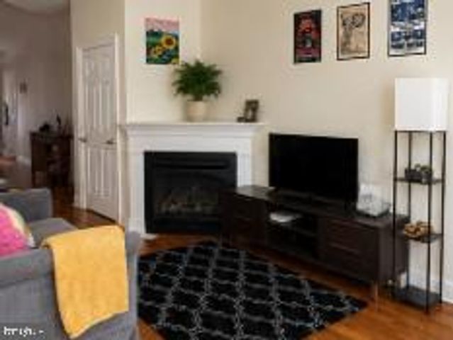 1537 SWAIN ST, Philadelphia, PA 19130