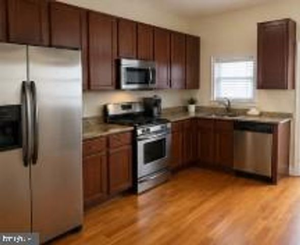 1537 SWAIN ST, Philadelphia, PA 19130