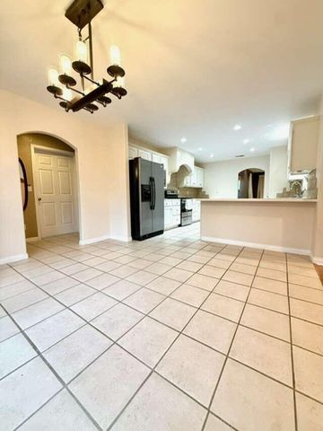131 Creekside Drive, Danville, KY 40422