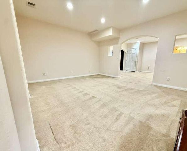 131 Creekside Drive, Danville, KY 40422