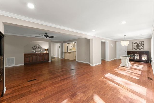 1479 Burns Drive NE, Gainesville, GA 30501