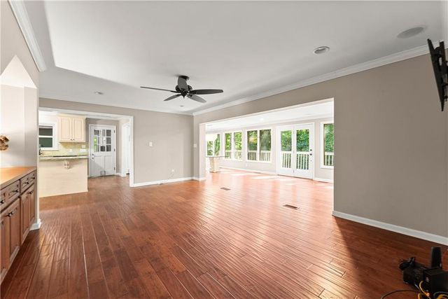 1479 Burns Drive NE, Gainesville, GA 30501