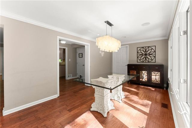 1479 Burns Drive NE, Gainesville, GA 30501