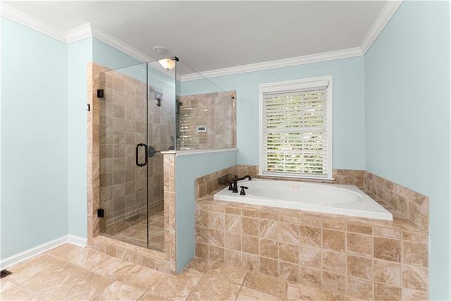 1479 Burns Drive NE, Gainesville, GA 30501