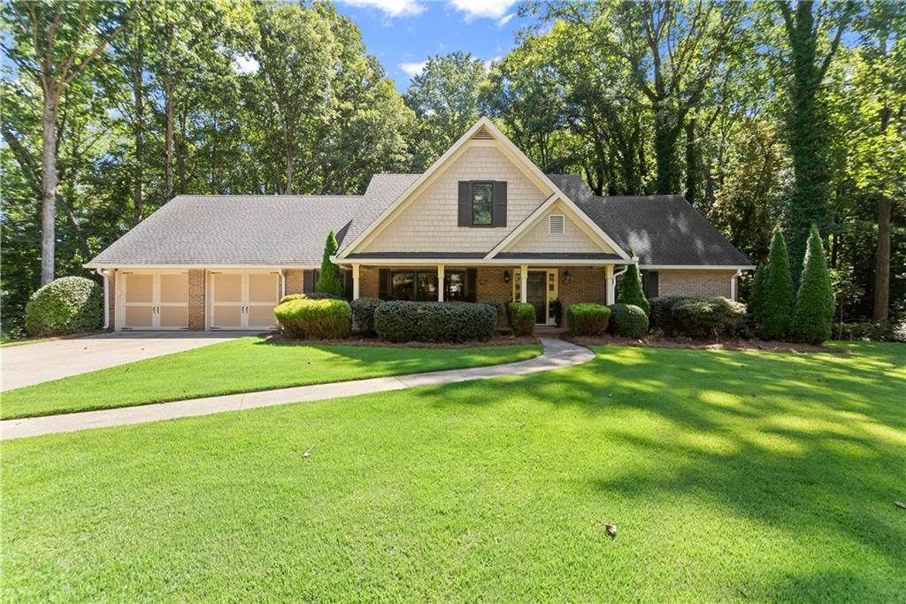 1479 Burns Drive NE, Gainesville, GA 30501