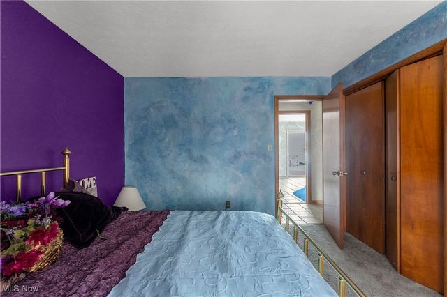 381 Boston Mills, Hudson, OH 44236