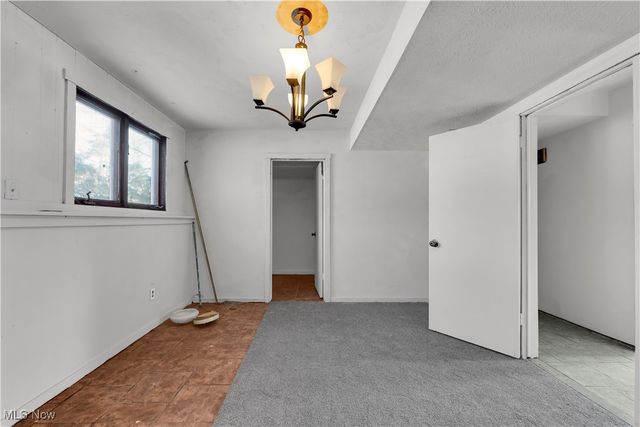 381 Boston Mills, Hudson, OH 44236