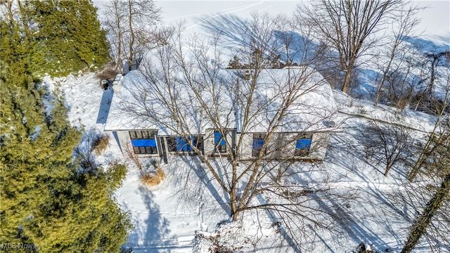 381 Boston Mills, Hudson, OH 44236