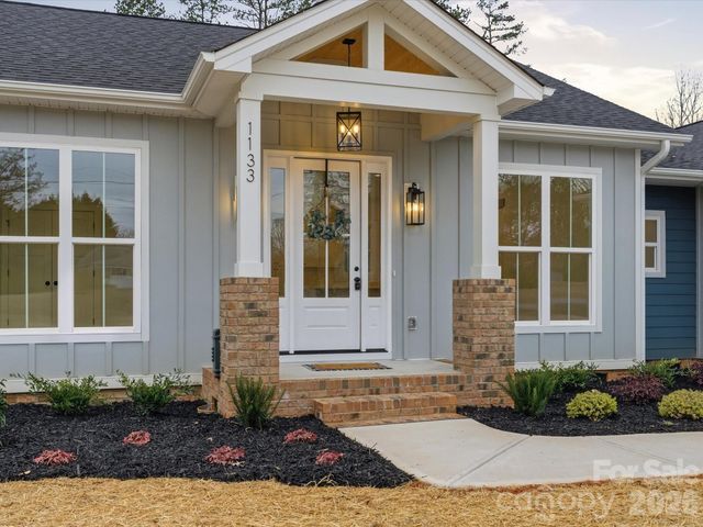 1133 White Jenkins Road, Bessemer City, NC 28016