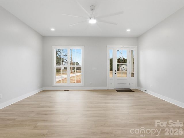 1133 White Jenkins Road, Bessemer City, NC 28016