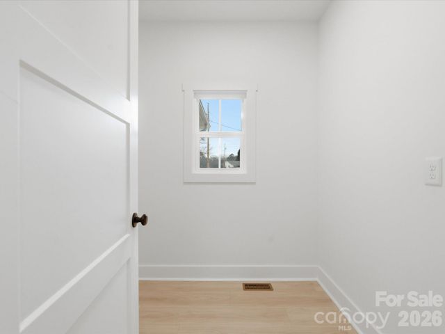 1133 White Jenkins Road, Bessemer City, NC 28016