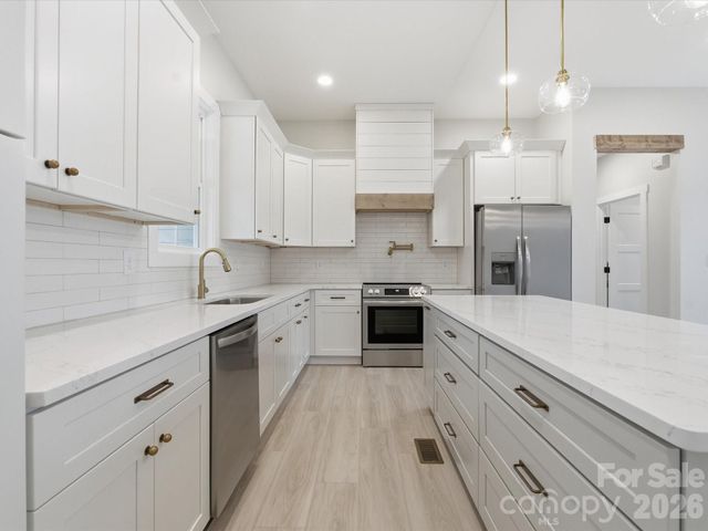 1133 White Jenkins Road, Bessemer City, NC 28016