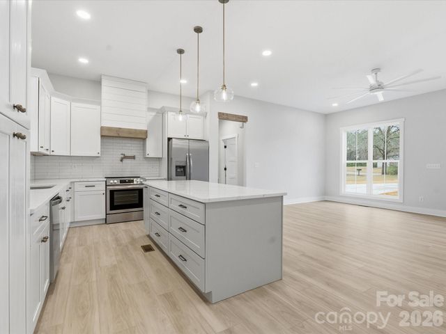 1133 White Jenkins Road, Bessemer City, NC 28016