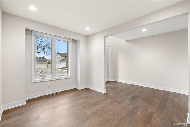 2921 Walsh Drive, Rochester Hills, MI 48309