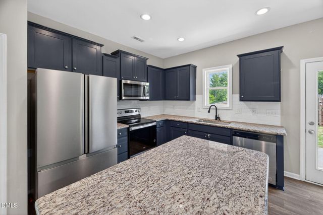 52 Elliot Drive, Clayton, NC 27520