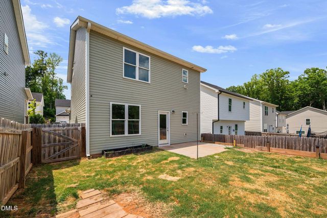 52 Elliot Drive, Clayton, NC 27520