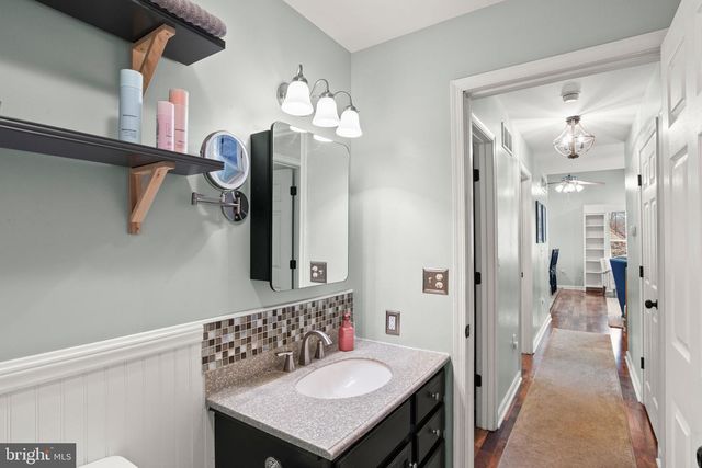 35 HEMLOCK LN, Etters, PA 17319