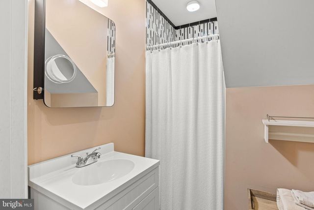 35 HEMLOCK LN, Etters, PA 17319