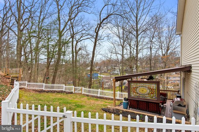 35 HEMLOCK LN, Etters, PA 17319