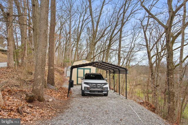 35 HEMLOCK LN, Etters, PA 17319