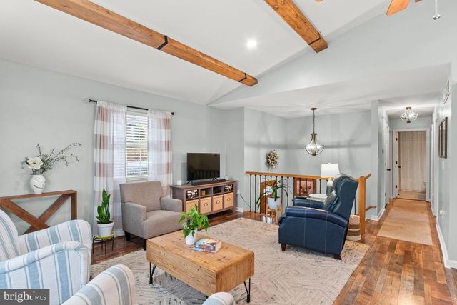 35 HEMLOCK LN, Etters, PA 17319