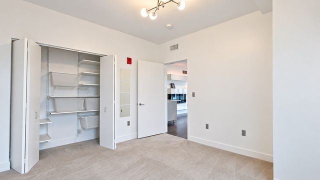 9 Medford St 401, Somerville, MA 02143