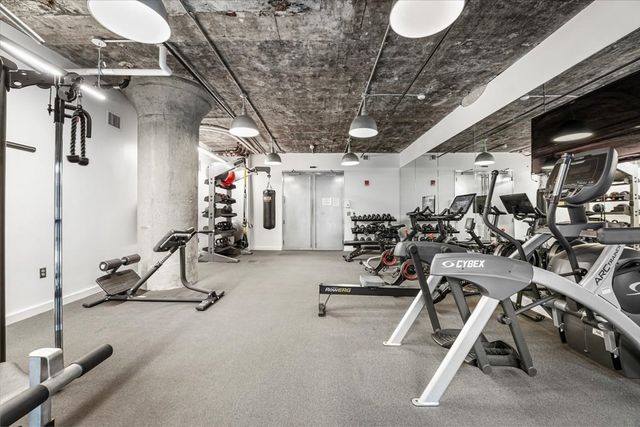 9 Medford St 401, Somerville, MA 02143