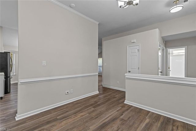 6748 Burbage Lake CIR, Suffolk, VA 23434