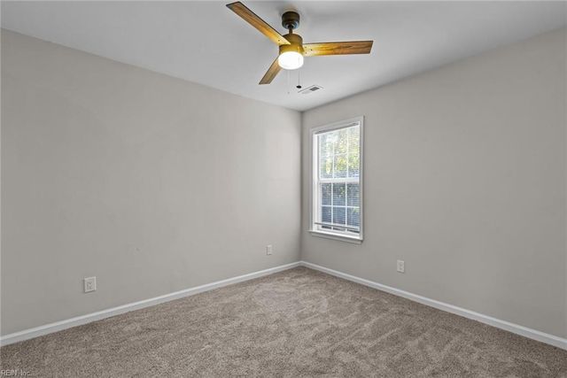 6748 Burbage Lake CIR, Suffolk, VA 23434