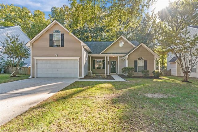 6748 Burbage Lake CIR, Suffolk, VA 23434