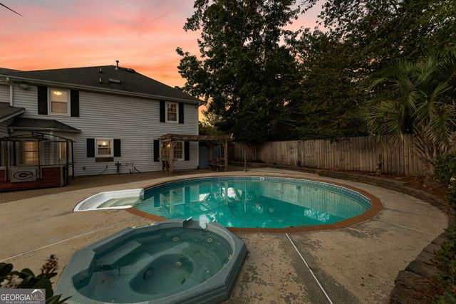 317 Calgary Drive, Peachtree City, GA 30269
