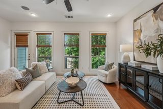 2520 Bluebonnet LN 48, Austin, TX 78704