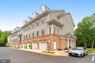 8933 MILFORD HAVEN CT #33A, Lorton, VA 22079