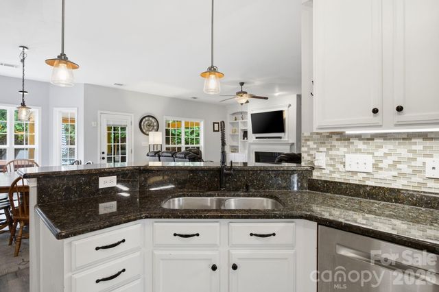 120 Louden Drive, Mooresville, NC 28115