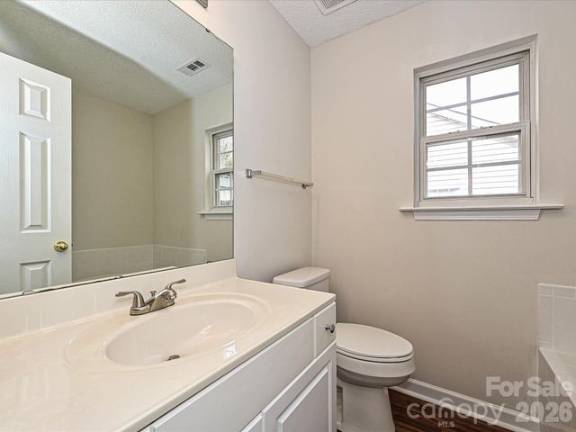 1336 Bells Knox Road, Charlotte, NC 28214