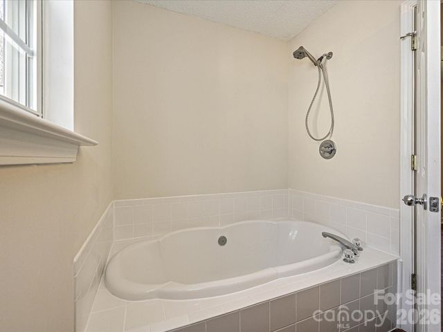 1336 Bells Knox Road, Charlotte, NC 28214