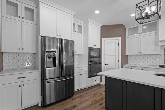 3984 Dollar LANE, De Pere, WI 54115